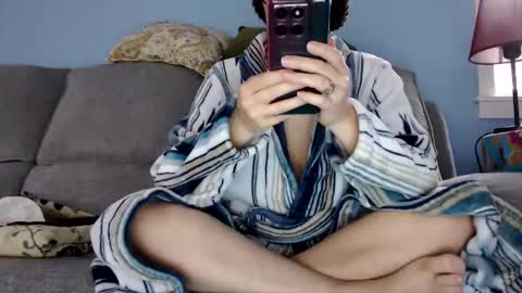 Chelsea online show from 10-22-25, 02:28