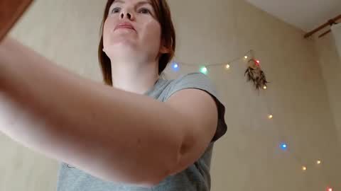 Instagram faroffland online show from 03-10-25, 05:29