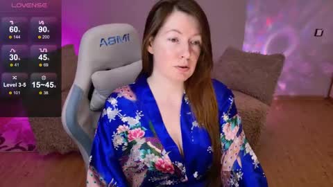 Snapshot of chelsey_rayne chatting on 05-05-26, 08:39 Instagram faroffland online show from 05-05-26, 08:39