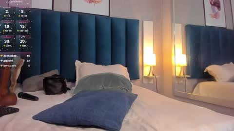   online show from 12-09-24, 11:45