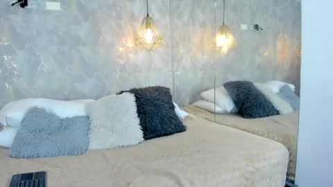CHENOVA online show from 05-16-26, 01:54