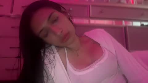 Snapshot of cherliecarmen chatting on 01-30-25, 02:49 cherliecarmen online show from 01-30-25, 02:49