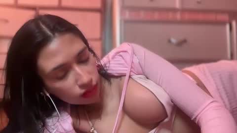 Snapshot of cherliecarmen chatting on 02-06-25, 07:18 cherliecarmen online show from 02-06-25, 07:18