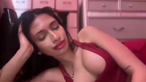 Snapshot of cherliecarmen chatting on 02-25-25, 06:31 cherliecarmen online show from 02-25-25, 06:31
