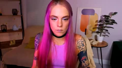 Snapshot of cherrie_sherry chatting on 03-02-26, 10:38 Sherry online show from 03-02-26, 10:38