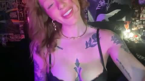 Cherry  online show from 11-27-25, 04:58