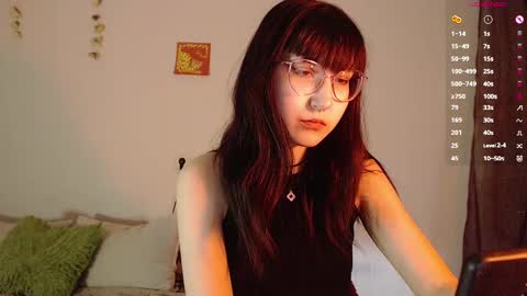 Snapshot of cherry_hazzze chatting on 02-23-25, 06:34 Cheryl online show from 02-23-25, 06:34