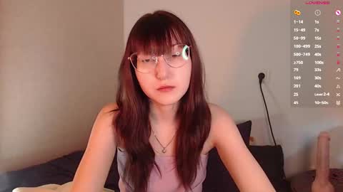 Snapshot of cherry_hazzze chatting on 03-05-25, 04:13 Cheryl online show from 03-05-25, 04:13