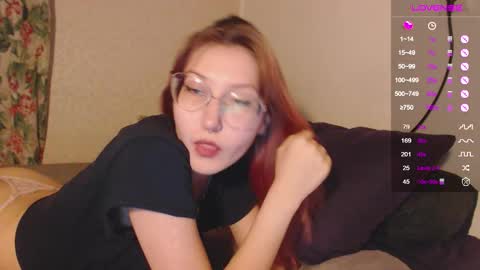 Snapshot of cherry_hazzze chatting on 09-14-25, 05:12 Cheryl online show from 09-14-25, 05:12