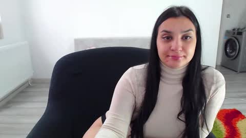 Sherry online show from 12-14-25, 11:37