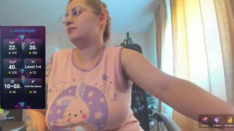 Snapshot of cherry_pie_69 chatting on 01-16-25, 09:48 mayra online show from 01-16-25, 09:48
