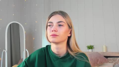 cherry_pr1ce online show from 10-19-25, 11:38