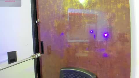 ANNY online show from 04-06-26, 03:59