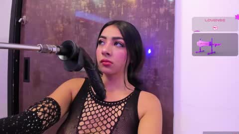 Snapshot of cherry_skinny_ chatting on 04-25-26, 03:53 ANNY online show from 04-25-26, 03:53