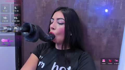 Snapshot of cherry_skinny_ chatting on 05-29-26, 04:32 ANNY online show from 05-29-26, 04:32