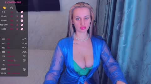 cherry_starrr online show from 01-12-25, 07:00