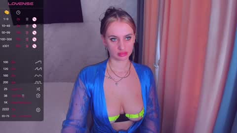 cherry_starrr online show from 01-31-25, 07:39