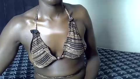 Cherry venuss online show from 11-22-25, 11:04