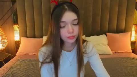 Cherry Wipe online show from 11-20-25, 07:41