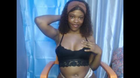 Sophie online show from 05-22-26, 08:21