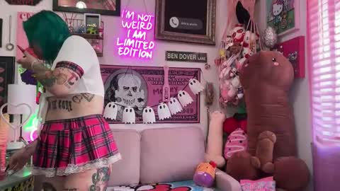 CherryBombBomb online show from 10-24-25, 07:54