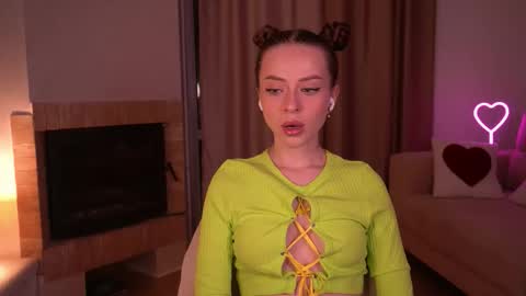 Alisha online show from 03-06-26, 09:00