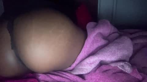 cherryb online show from 06-11-26, 12:32