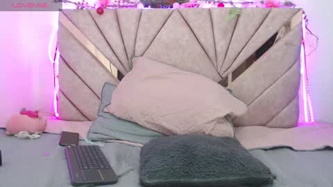 Snapshot of cherryblossom78 chatting on 01-12-25, 03:25 cherryblossom78 online show from 01-12-25, 03:25