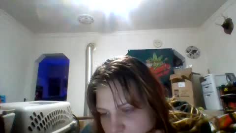 Snapshot of cherrybomb454 chatting on 10-05-25, 12:42 cherrybomb454 online show from 10-05-25, 12:42