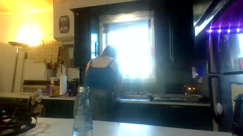 Snapshot of cherrybomb454 chatting on 11-12-25, 07:13 cherrybomb454 online show from 11-12-25, 07:13