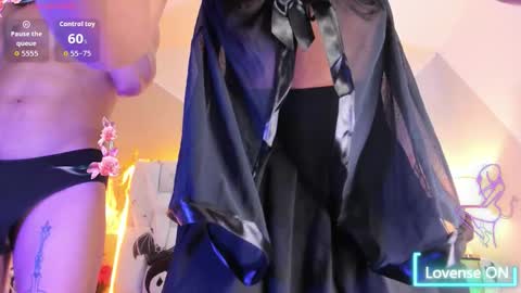 Snapshot of cherryboom23 chatting on 10-30-25, 10:21 Samy Perez online show from 10-30-25, 10:21