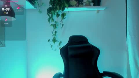 Snapshot of cherrybr_ chatting on 11-02-25, 10:45 Cherry Lady online show from 11-02-25, 10:45