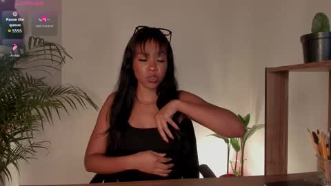 Snapshot of cherrybr_ chatting on 12-14-25, 02:17 Cherry Lady online show from 12-14-25, 02:17