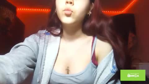 Lina online show from 11-20-25, 06:51