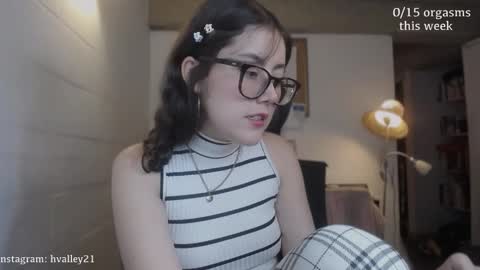 Sarah Prez online show from 11-11-25, 04:34