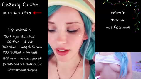 Snapshot of cherrycrush chatting on 11-17-25, 09:31 Cherry Crush online show from 11-17-25, 09:31