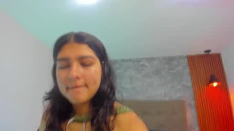 Snapshot of cherrydollxx chatting on 10-03-25, 12:02 C H E R R Y online show from 10-03-25, 12:02