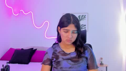 Snapshot of cherrydollxx chatting on 10-16-25, 11:11 C H E R R Y online show from 10-16-25, 11:11