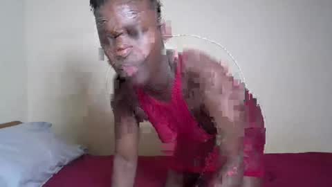 Snapshot of cherrye_bonny2 chatting on 06-14-26, 11:01 Cherry online show from 06-14-26, 11:01