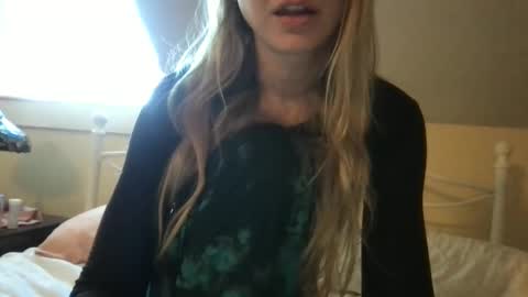 Snapshot of cherryflavorxx chatting on 03-17-26, 09:51 cherryflavorxx online show from 03-17-26, 09:51