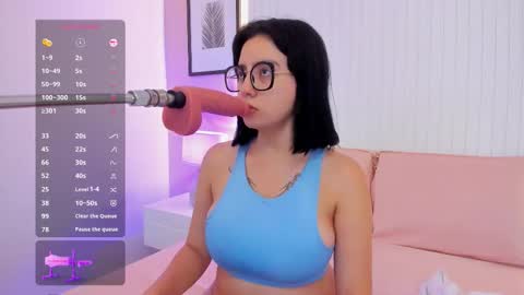 Snapshot of cherryl_blosom_ chatting on 10-21-25, 03:35 Cherryl online show from 10-21-25, 03:35