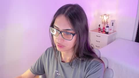 Cherry online show from 10-04-25, 12:14