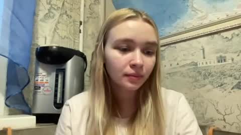 Lei online show from 06-03-26, 02:44