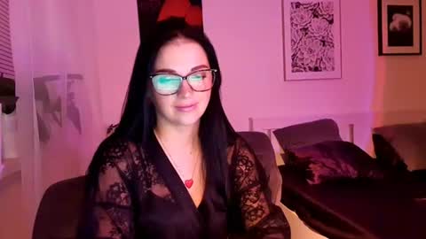 Snapshot of cherryluxe_ chatting on 07-01-26, 09:14 Kira online show from 07-01-26, 09:14