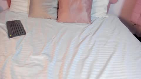Snapshot of cherrymyla chatting on 07-09-26, 01:04 CherryMyla online show from 07-09-26, 01:04