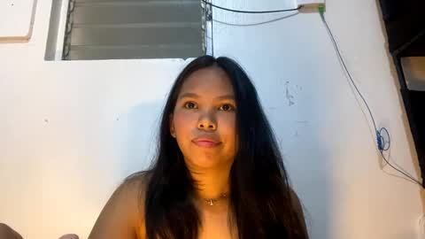 Bella online show from 05-27-26, 02:19