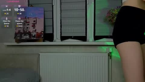 Lysia online show from 12-04-25, 12:03