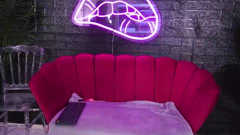 Snapshot of cherrysinn chatting on 10-10-25, 05:56 cherrysinn online show from 10-10-25, 05:56