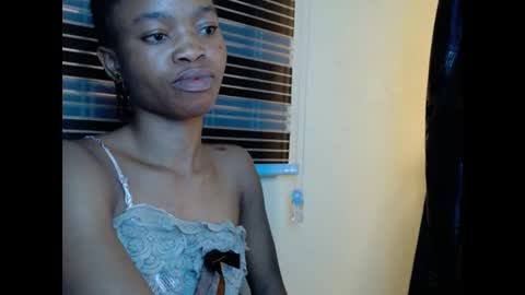 cherryxpussy online show from 02-17-25, 06:42