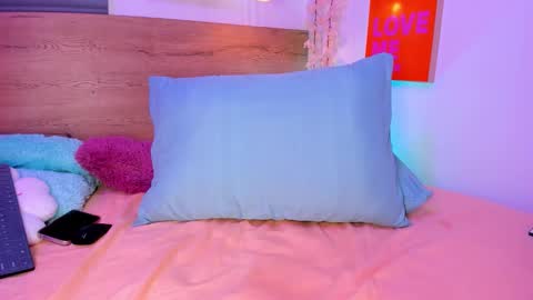 Cherry Queen online show from 01-14-26, 12:27